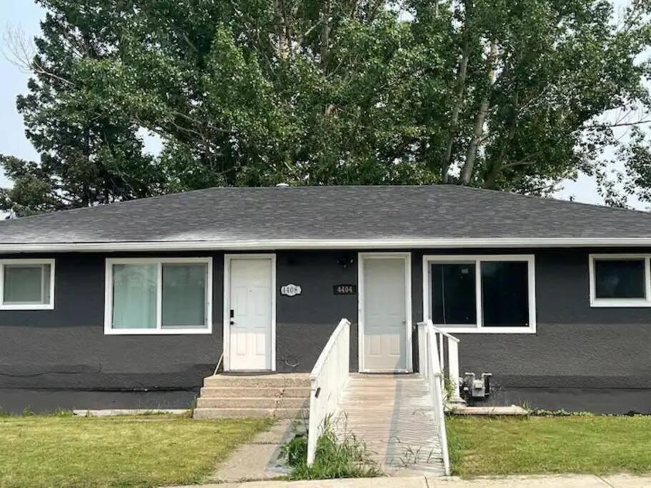 Accessible/Petfriendly-2Bedsuite YYC Exterior foto